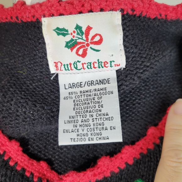 Womans Nutcracker Christmas Cardigan Cute Appliques Red Trim Size Large - Picture 11 of 13